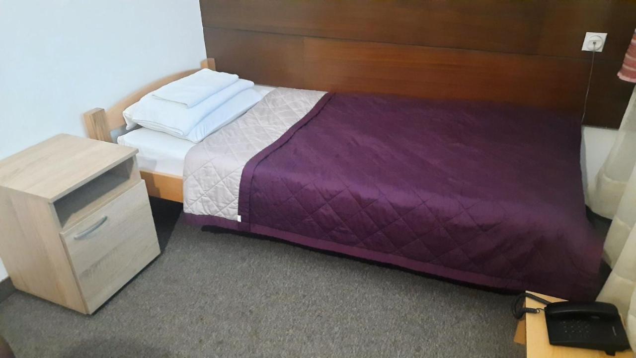 סוקו בניה Hotel Moravica חדר תמונה